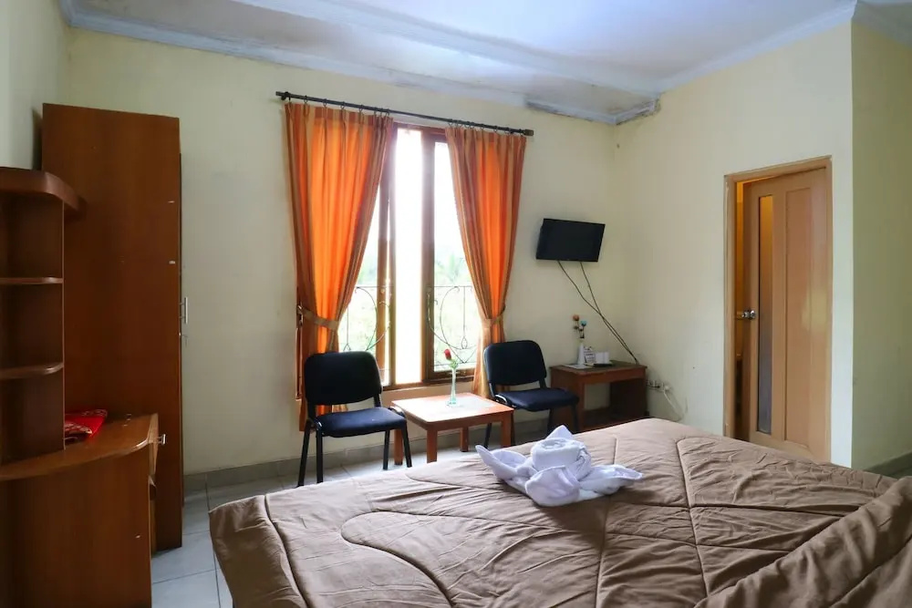 Standard Double room (full double bed)