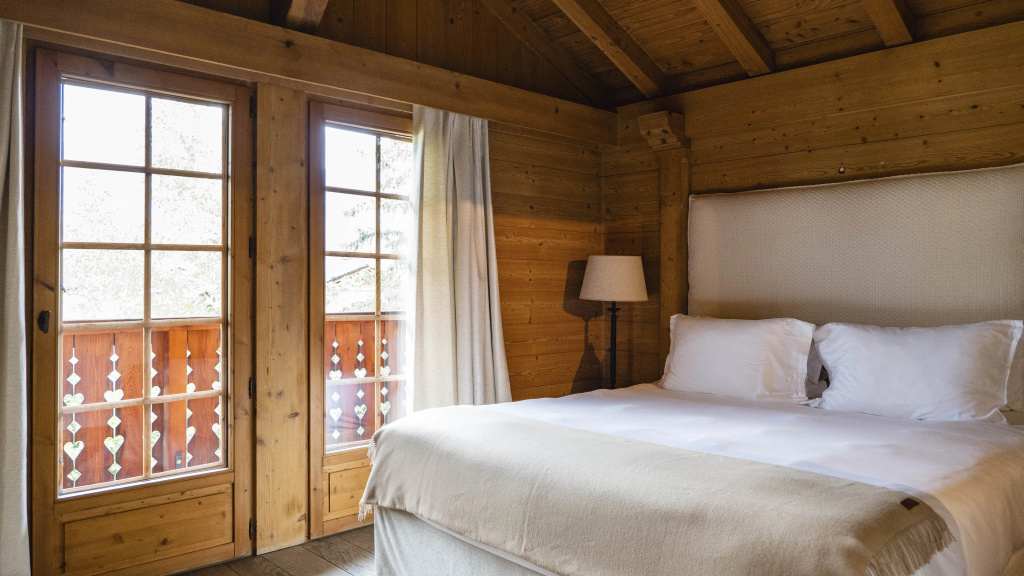 5 Bedrooms Chalet