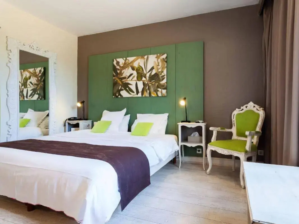 Les Aubuns Country Hôtel - Général