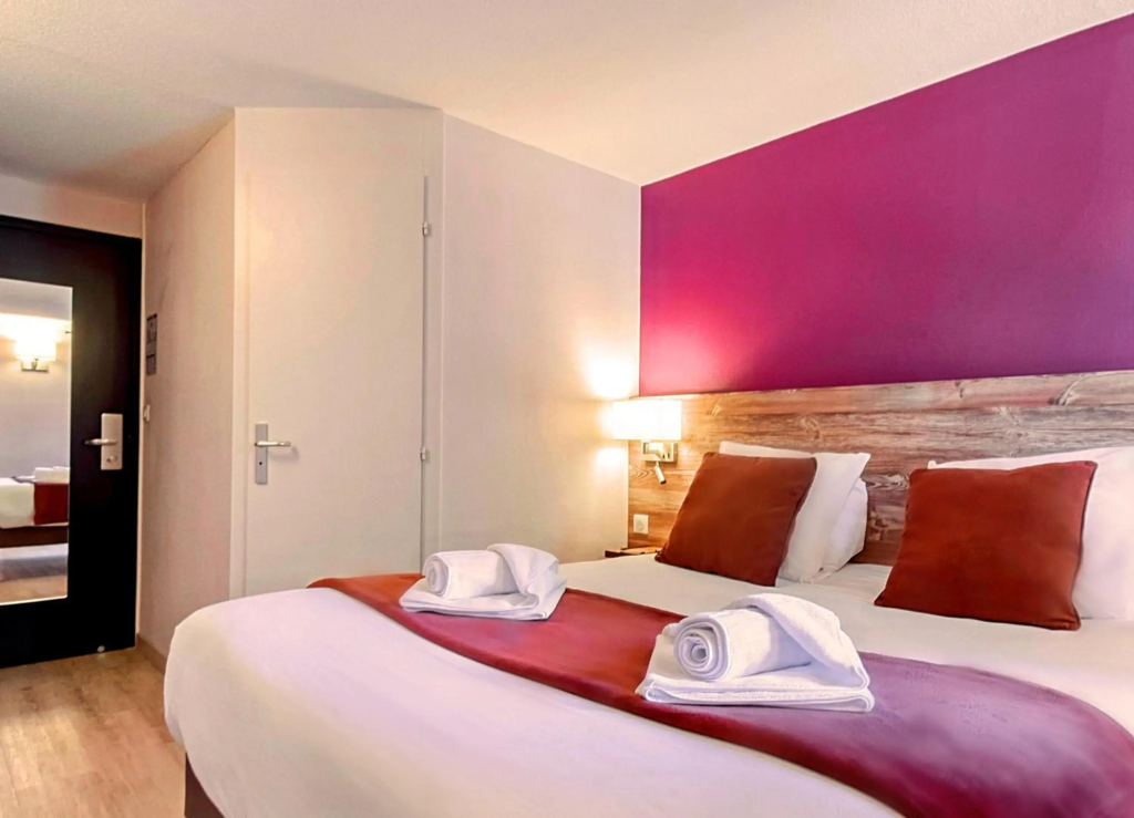 Brit Hotel Confort Pau Lons - фото 3