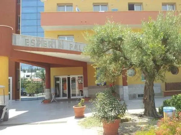 Esperia Palace