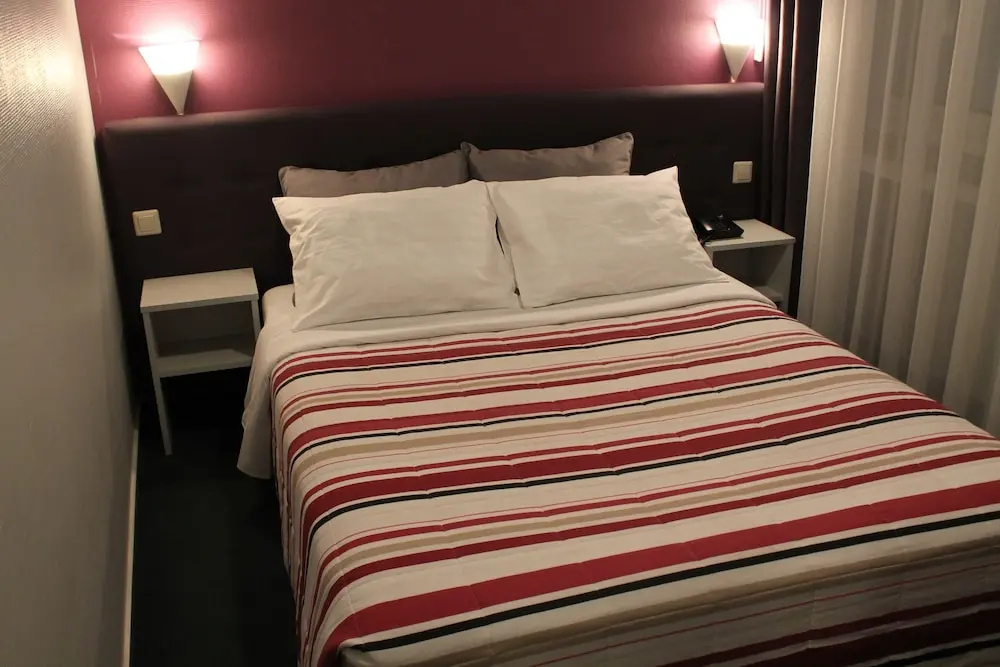 Yasha Hotel - Chambres