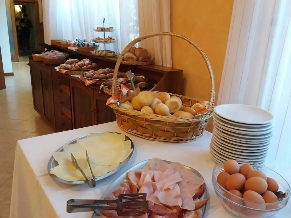 Hotel photo 12