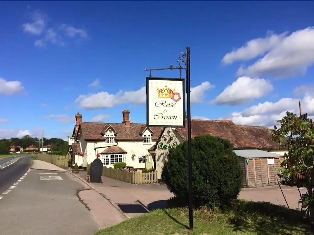 Rose & Crown - Général