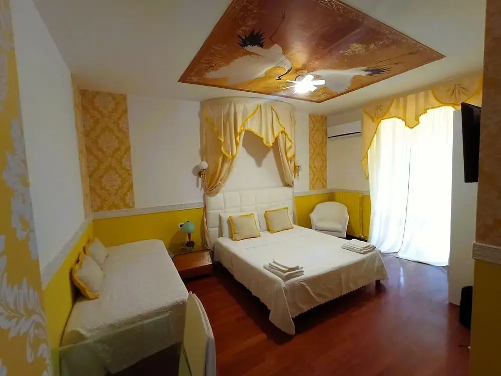 Classic Triple room with mountain view