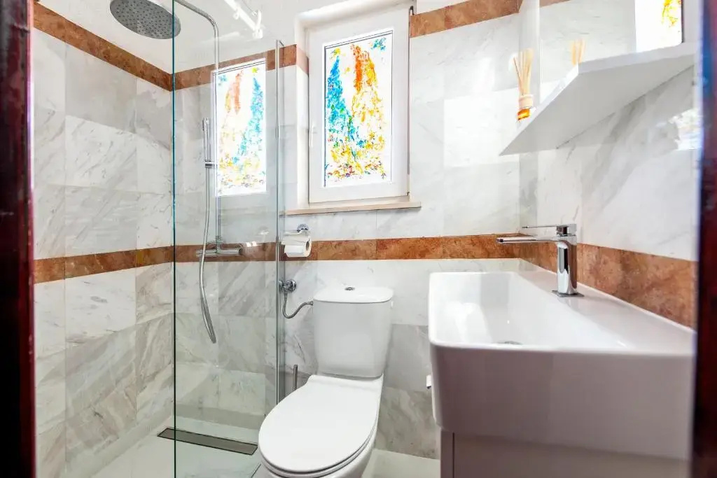 Guesthouse Ava - Chambres