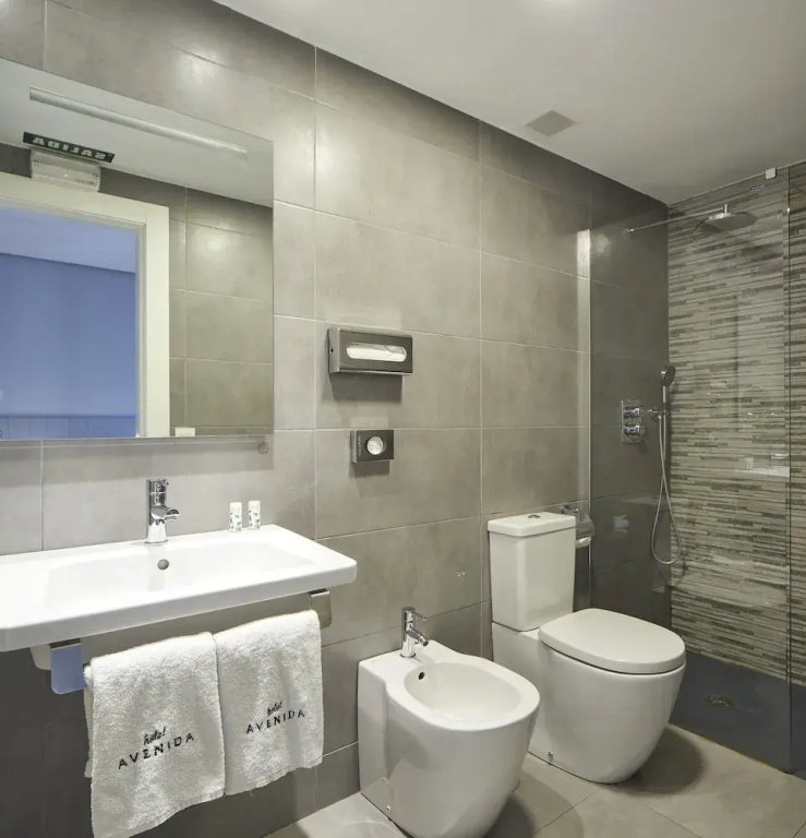 Hotel Avenida - Chambres