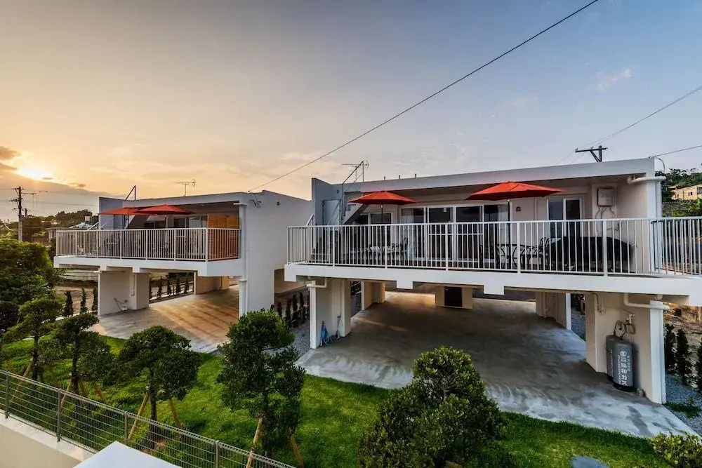 Four Season Resort Kouri Island