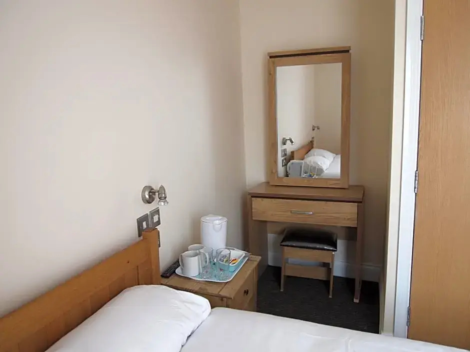 Earls Court Gardens Hotel - Chambres