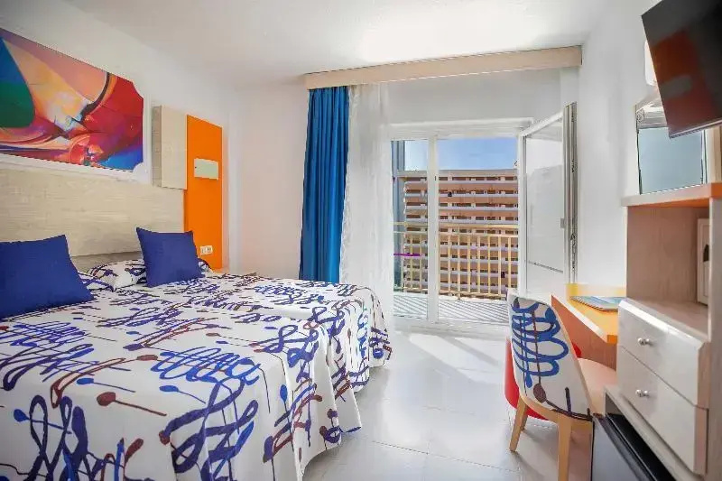Standard Double room (twin beds)