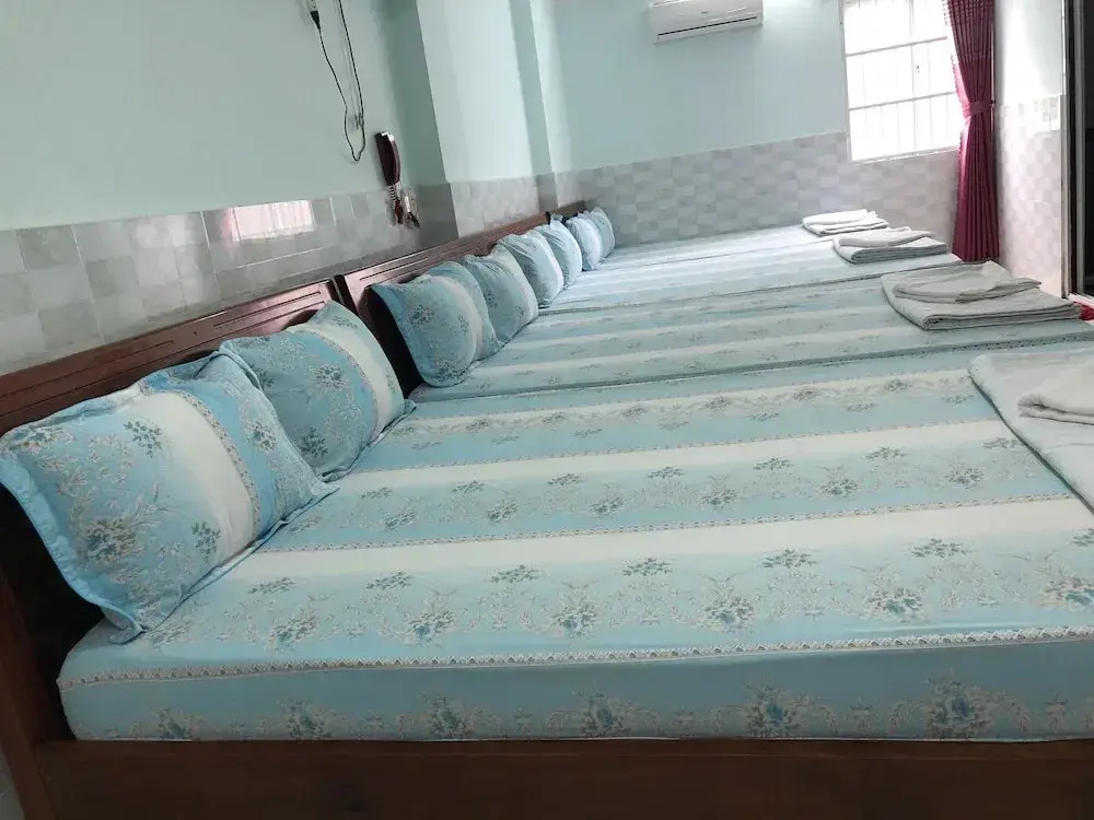 Gold Hotel - Chambres