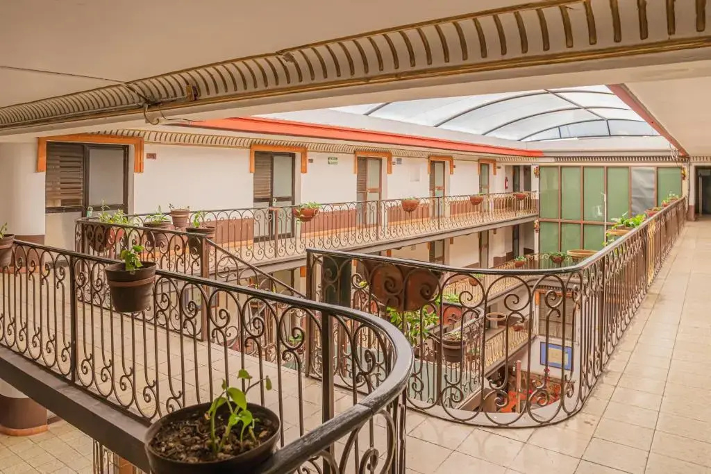 Hotel photo 12