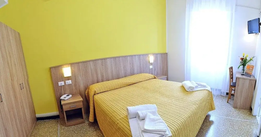 Hotel Bristol - Chambres