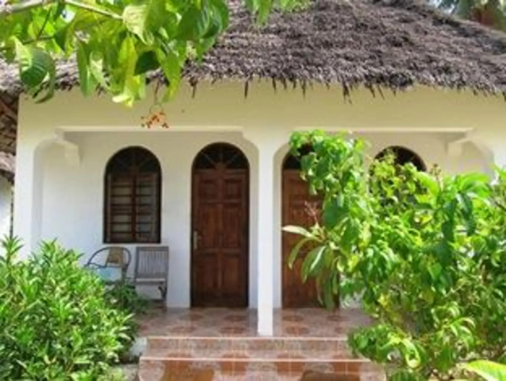 Blue Earth Bungalows