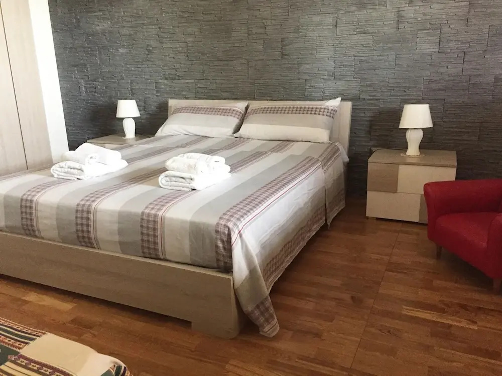 3 Bedrooms Family Apartment with balcony and with garden view