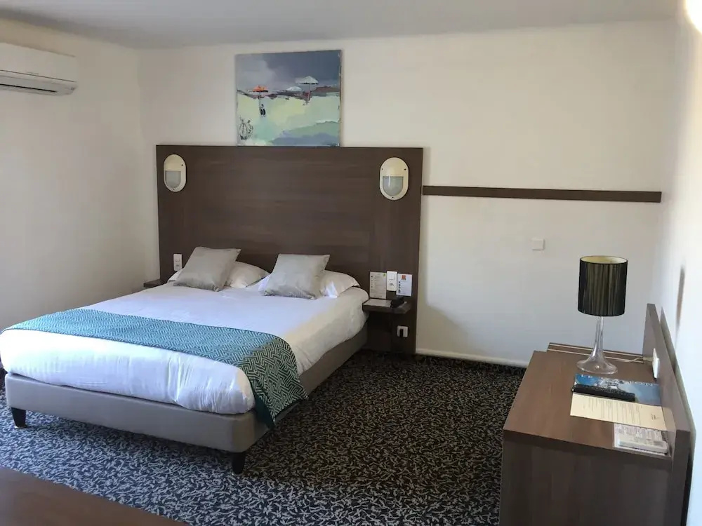 Logis Hotel et Restaurant Le Galion Canet Plage - Chambres