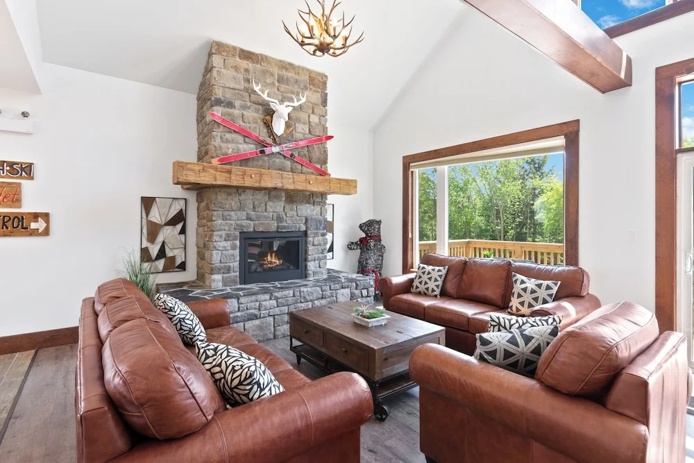 Arlberg Chalets — 2