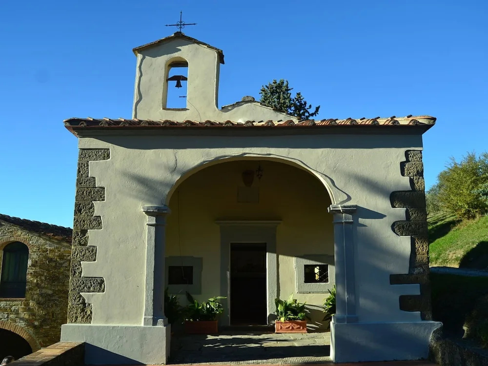 Peaceful Farmhouse in Dicomano