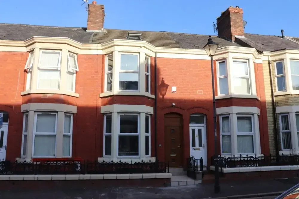 Stunning 6 bed House