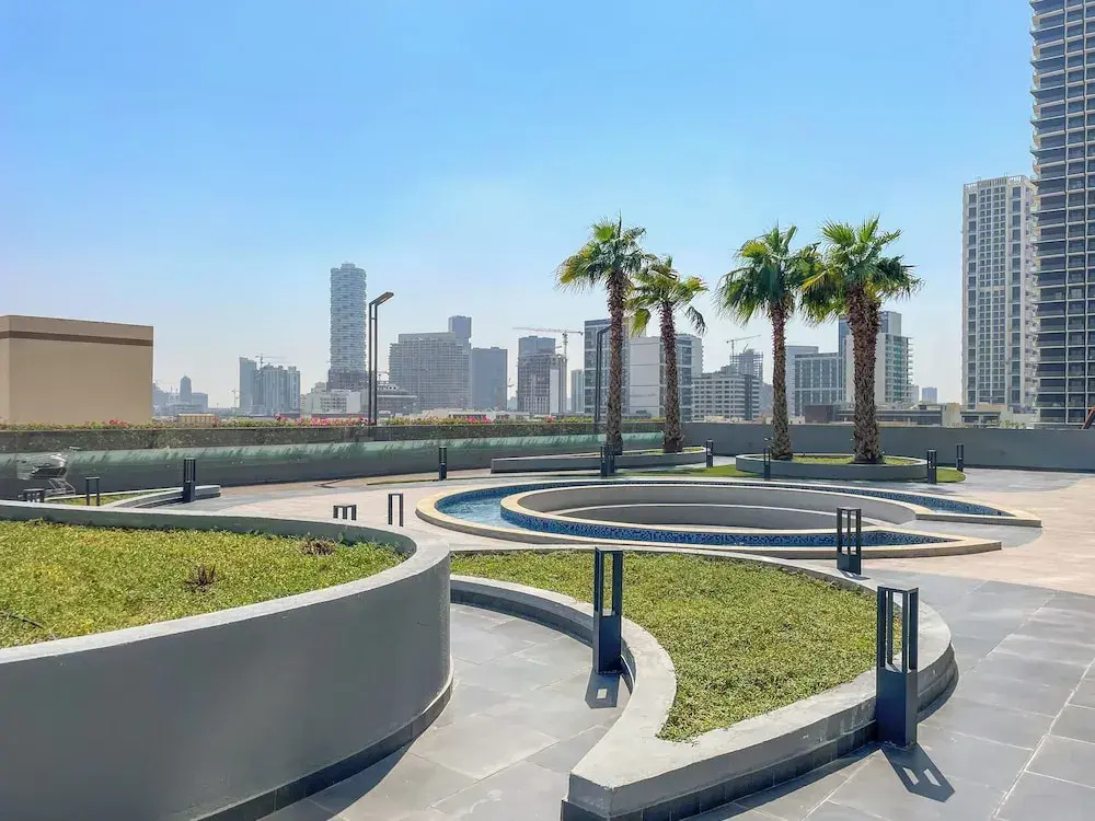 Silkhaus Bloom Towers B