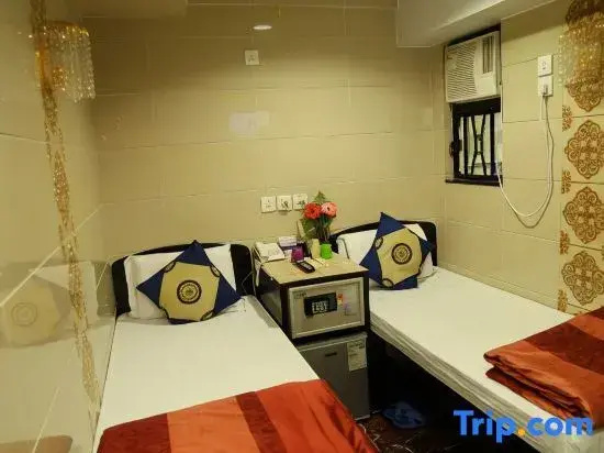 Standard Double room (twin beds)