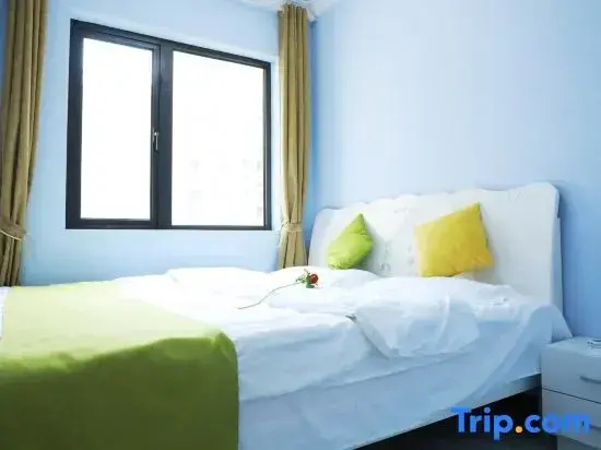 3 Bedrooms Suite with lake view