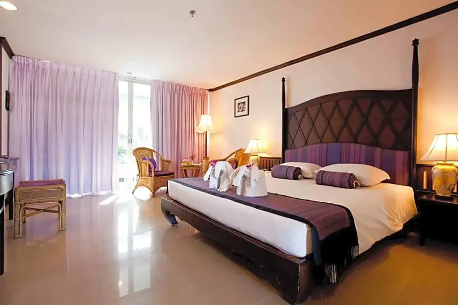 Superior Double room (full double bed)