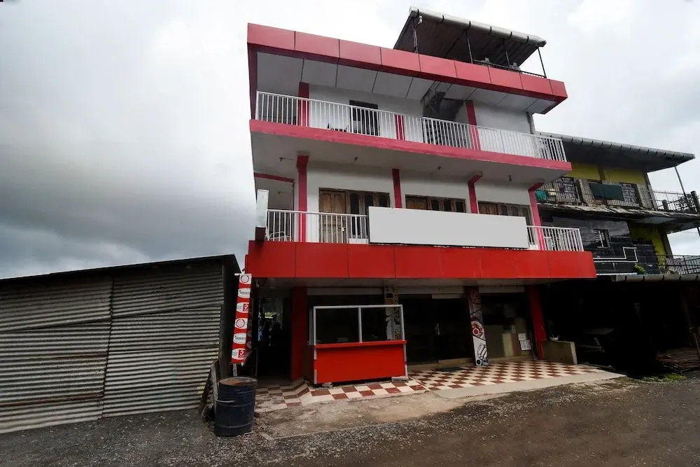 OYO 15244 Ryan Residency