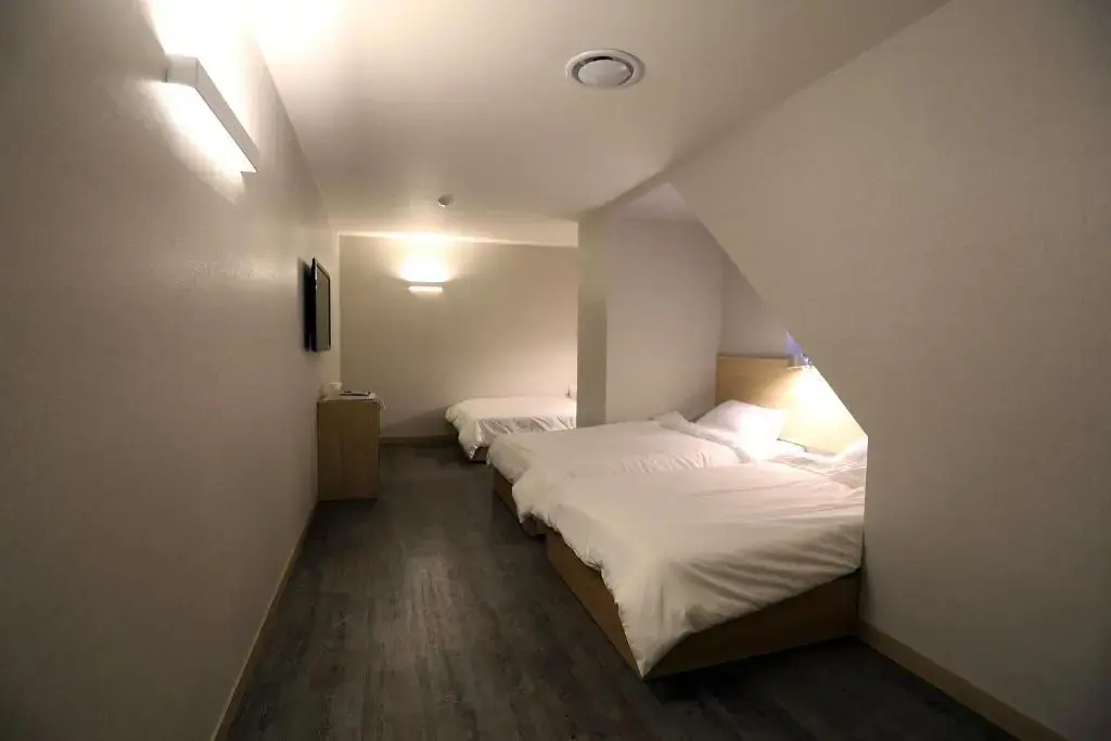 Hotel 8 Hours - Chambres