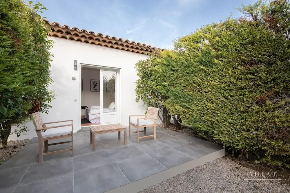 Villa B