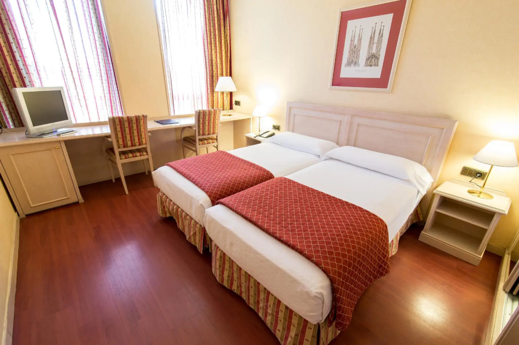 Double room (twin beds)