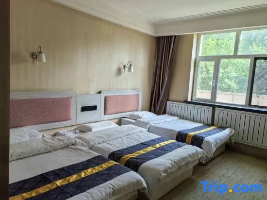Economy Triple room