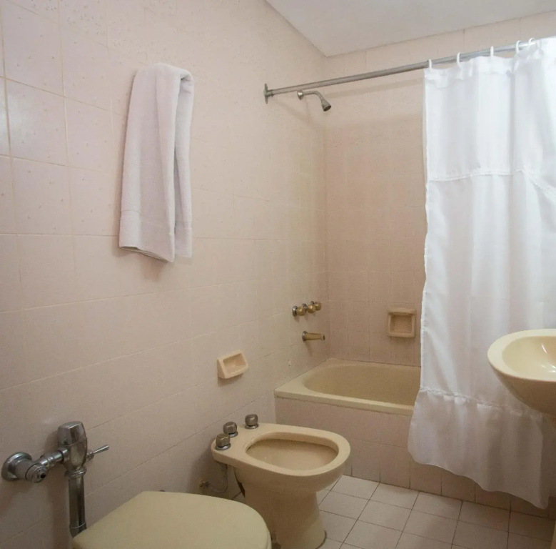Regis Orho Hotel - Général