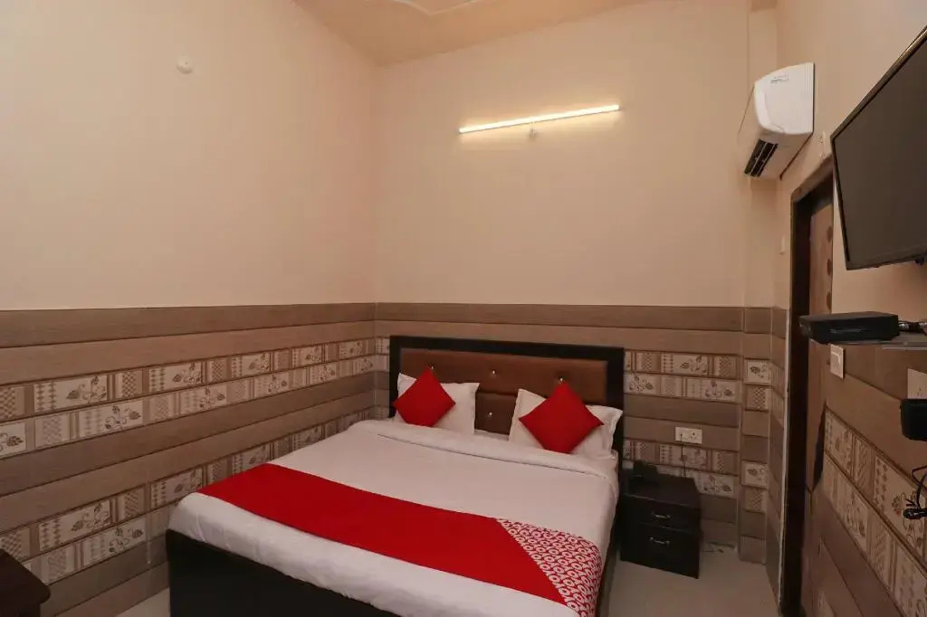 Hotel Tejasvi by OYO Rooms