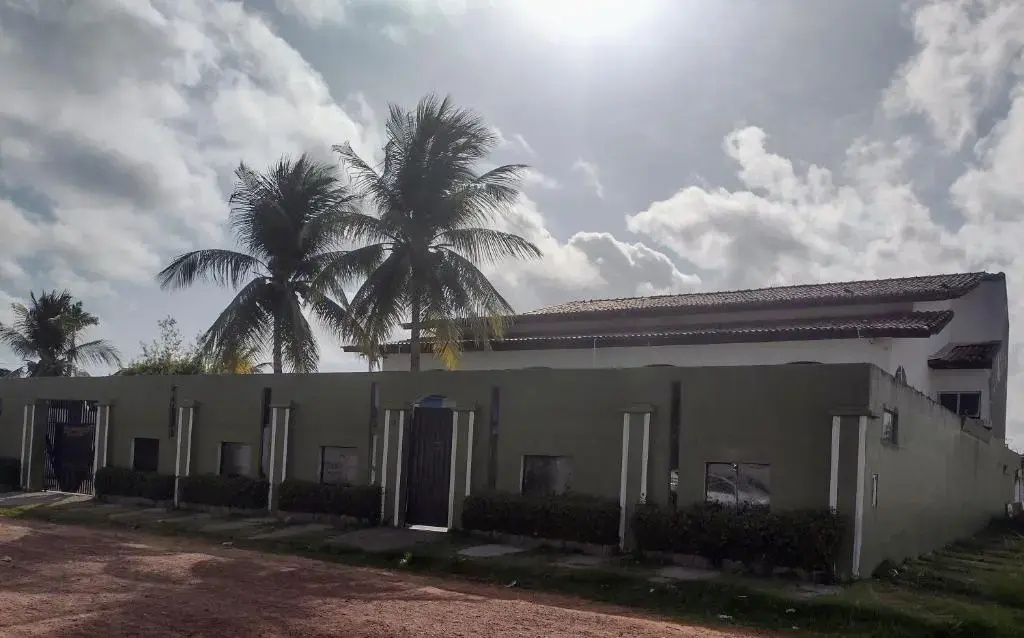 Casa com Piscina 50000 litros Área Gourmet 3 Suites no Destacado, Bairro mais Nobre de Salinas