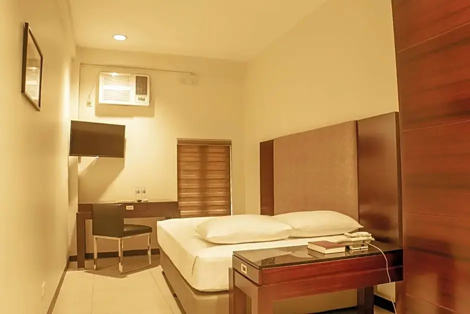 Economy room