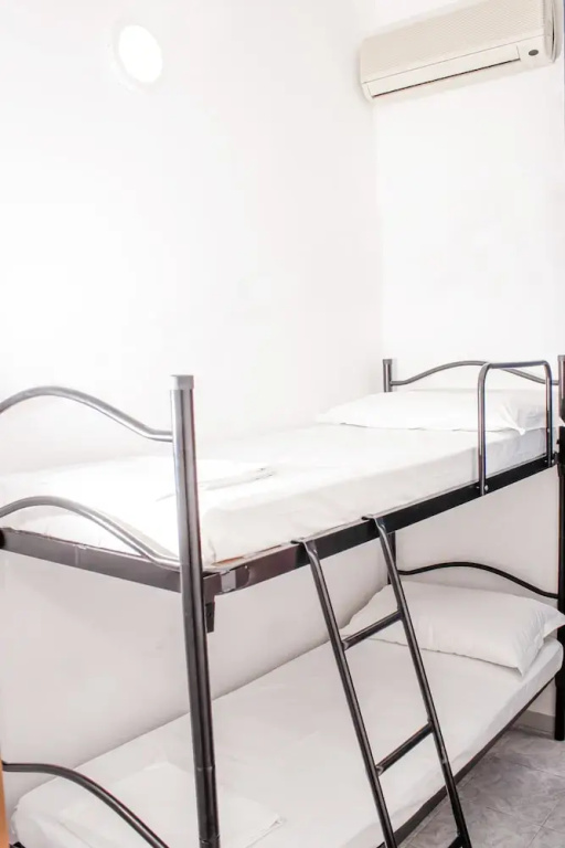 Bed in Dorm