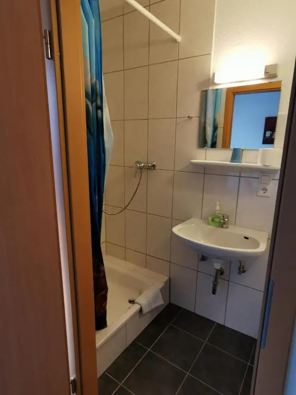 Gasthaus und Pension Zum Stausee - Chambres