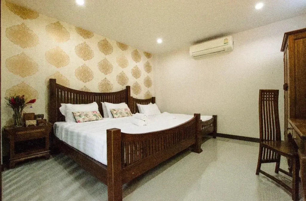 Standard Family room