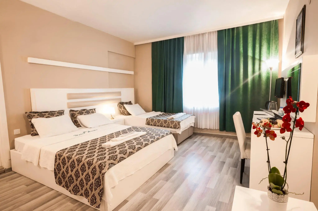 Standard Double room (twin beds)