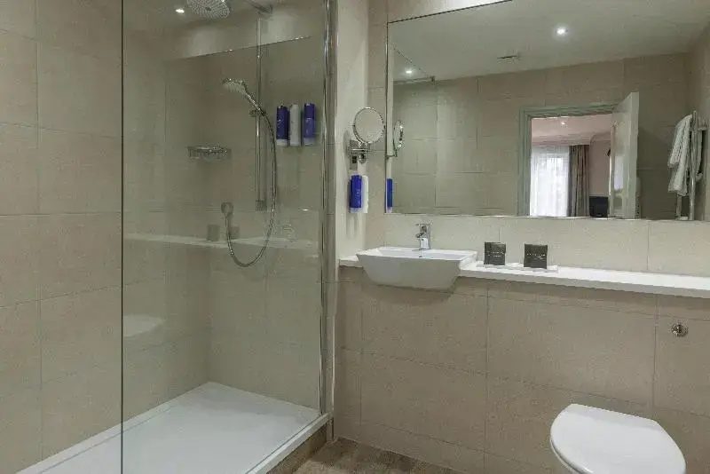 Crowne Plaza East Midlands Airport by IHG - Chambres