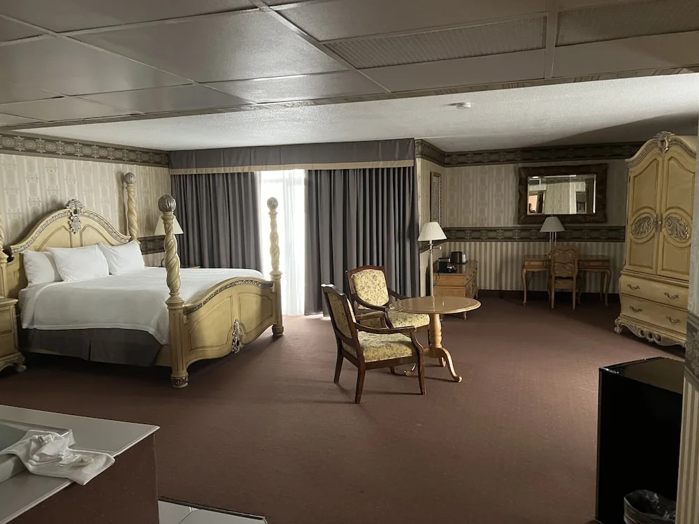 Travelodge by Wyndham Niagara Falls Fallsview - Chambres