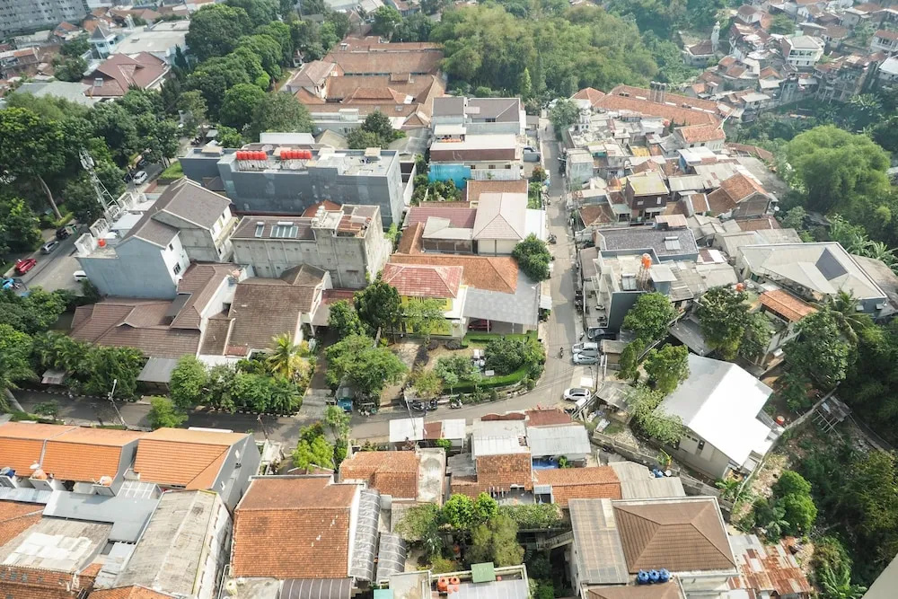 Comfortable 2BR Parahyangan Residence Apartment