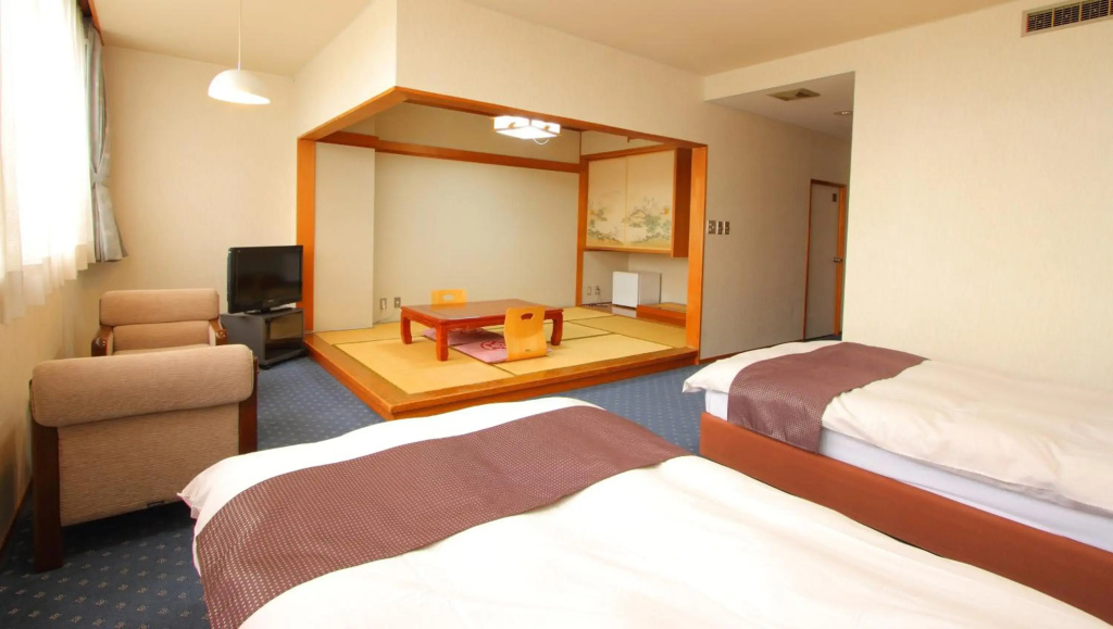 Hotel photo 2