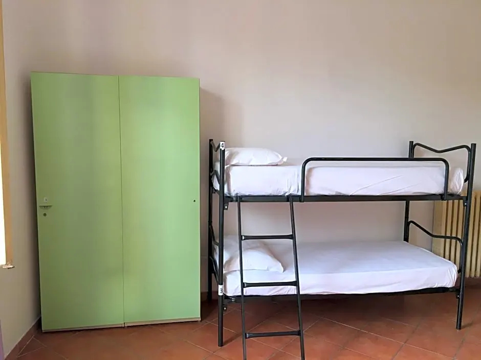 Bed in Dorm