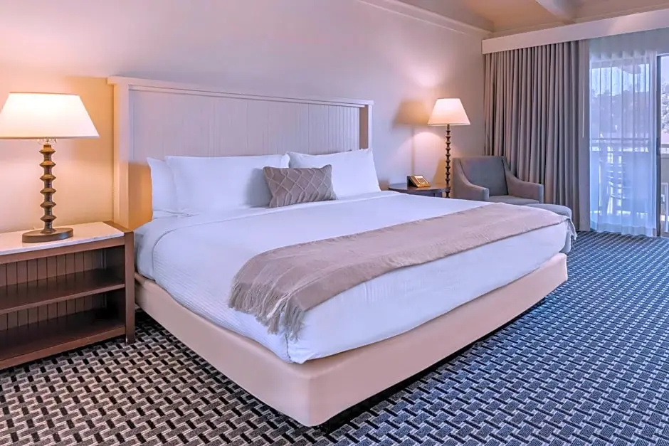 The Lodge at Tiburon - Chambres