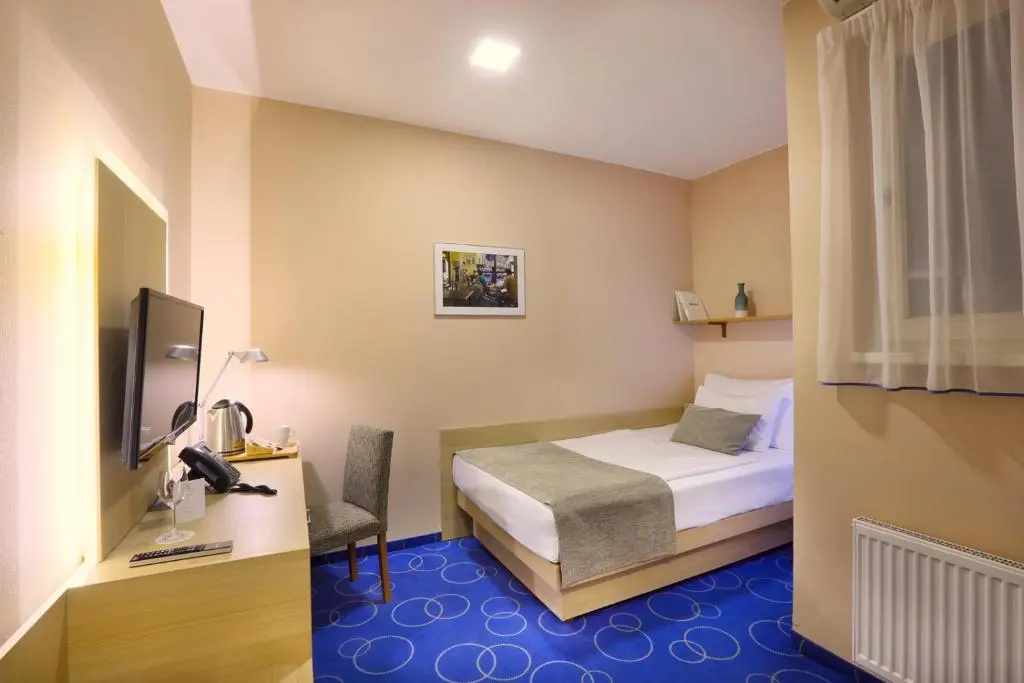 Hotel Amarilis - Chambres