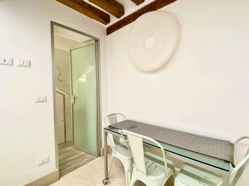 Balcony & Terrace