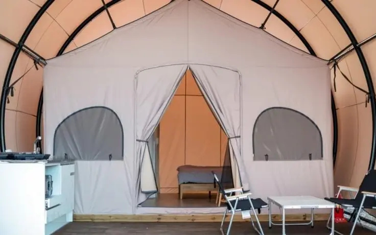 Gangneung Base Camp Caravan Glamping