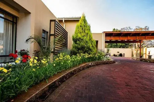 Mavuta Manor - Général